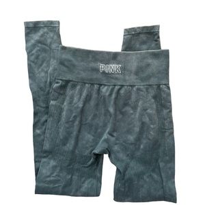 Victoria’s Secret PINK Green/Teal  Seamless Ribbed Leggings *Flaw*